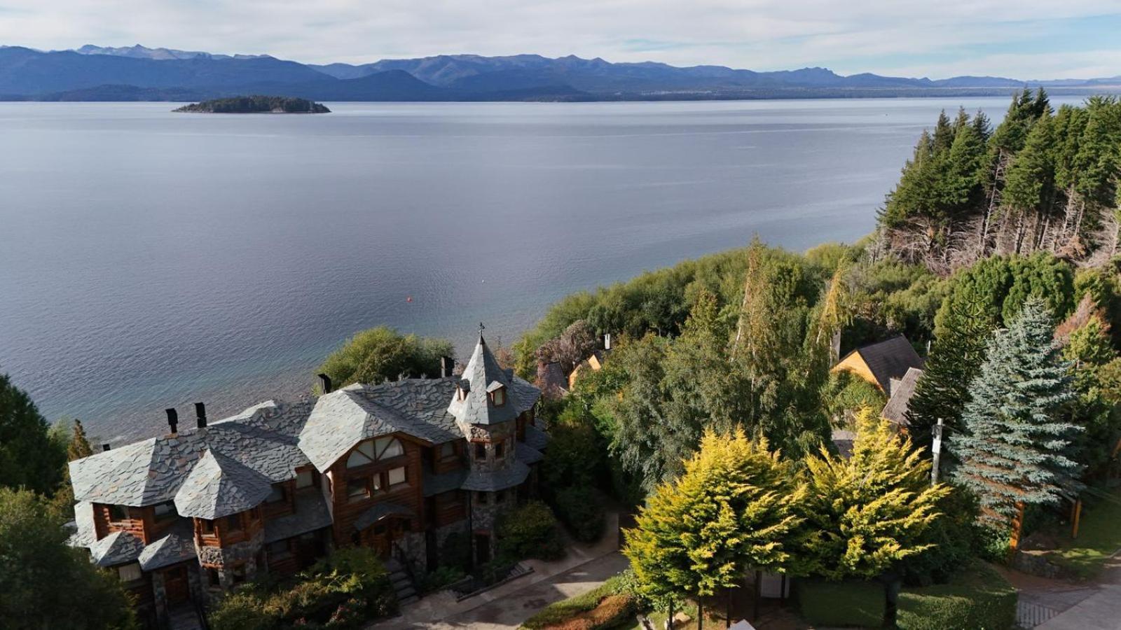 Lirolay Suites - Apart Hotel San Carlos de Bariloche Eksteriør billede