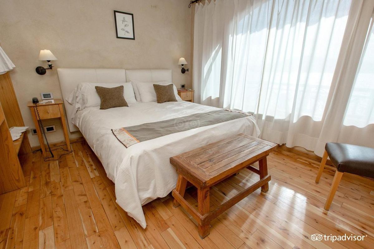 Lirolay Suites - Apart Hotel San Carlos de Bariloche Eksteriør billede